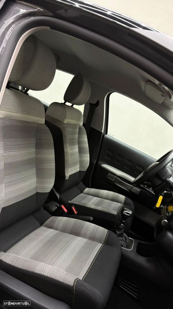 Citroën C3 1.2 PureTech Shine Pack - 25