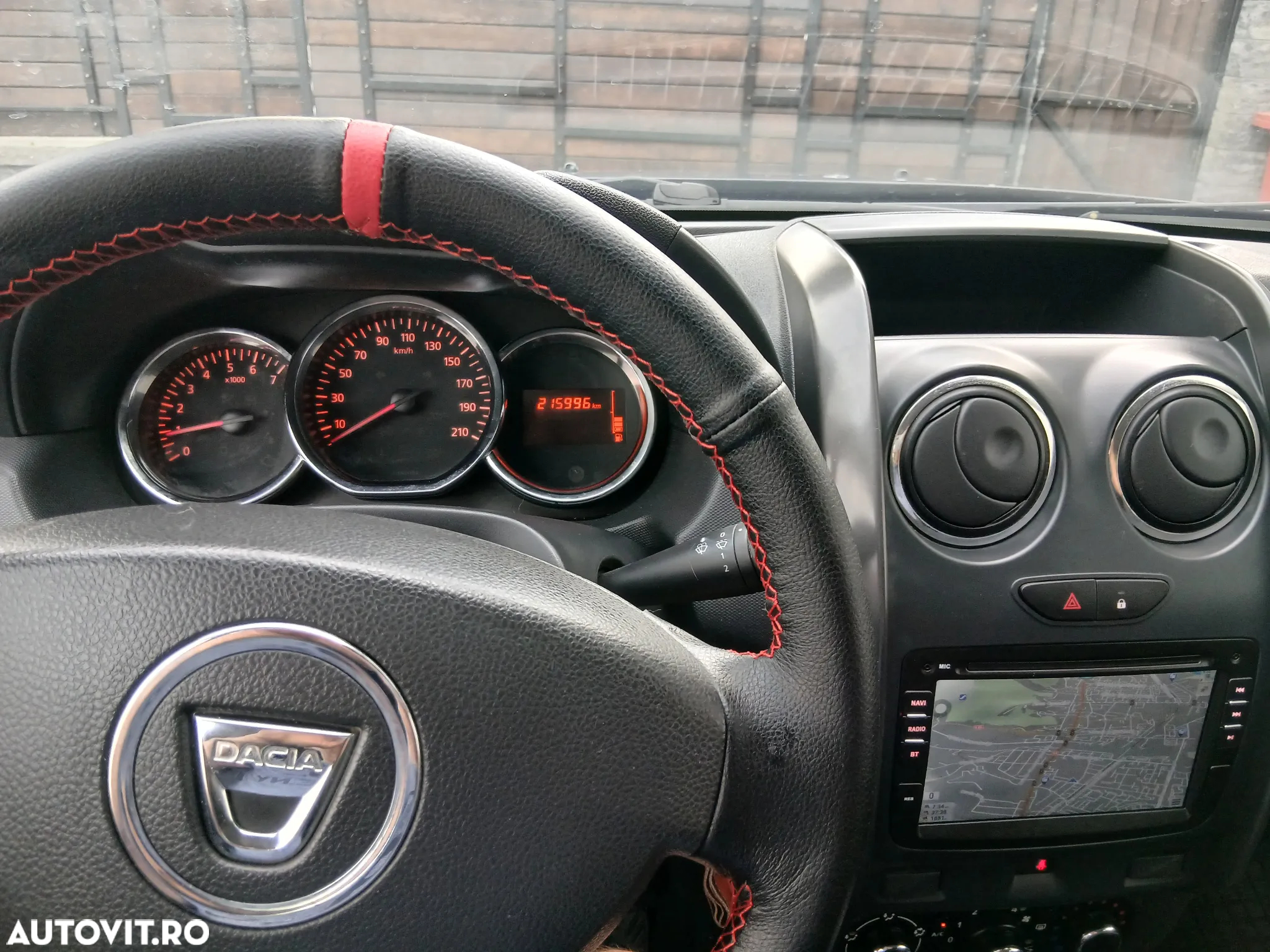 Dacia Duster 1.5 dCi 4x2 Ambiance - 15