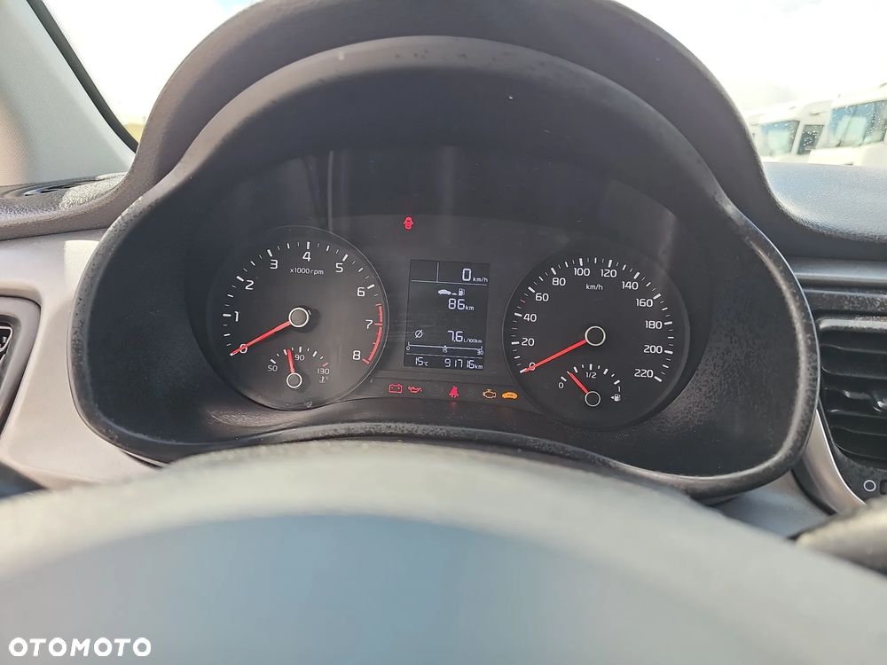 Kia Rio 1.2 M - 15
