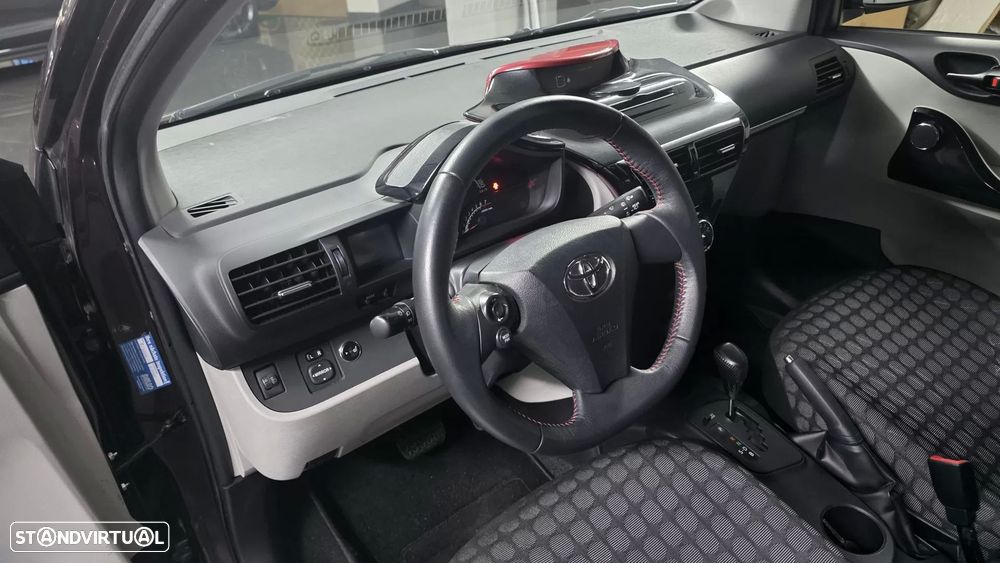 Toyota iQ 1.0 VVT-i 2 MultiDrive - 5
