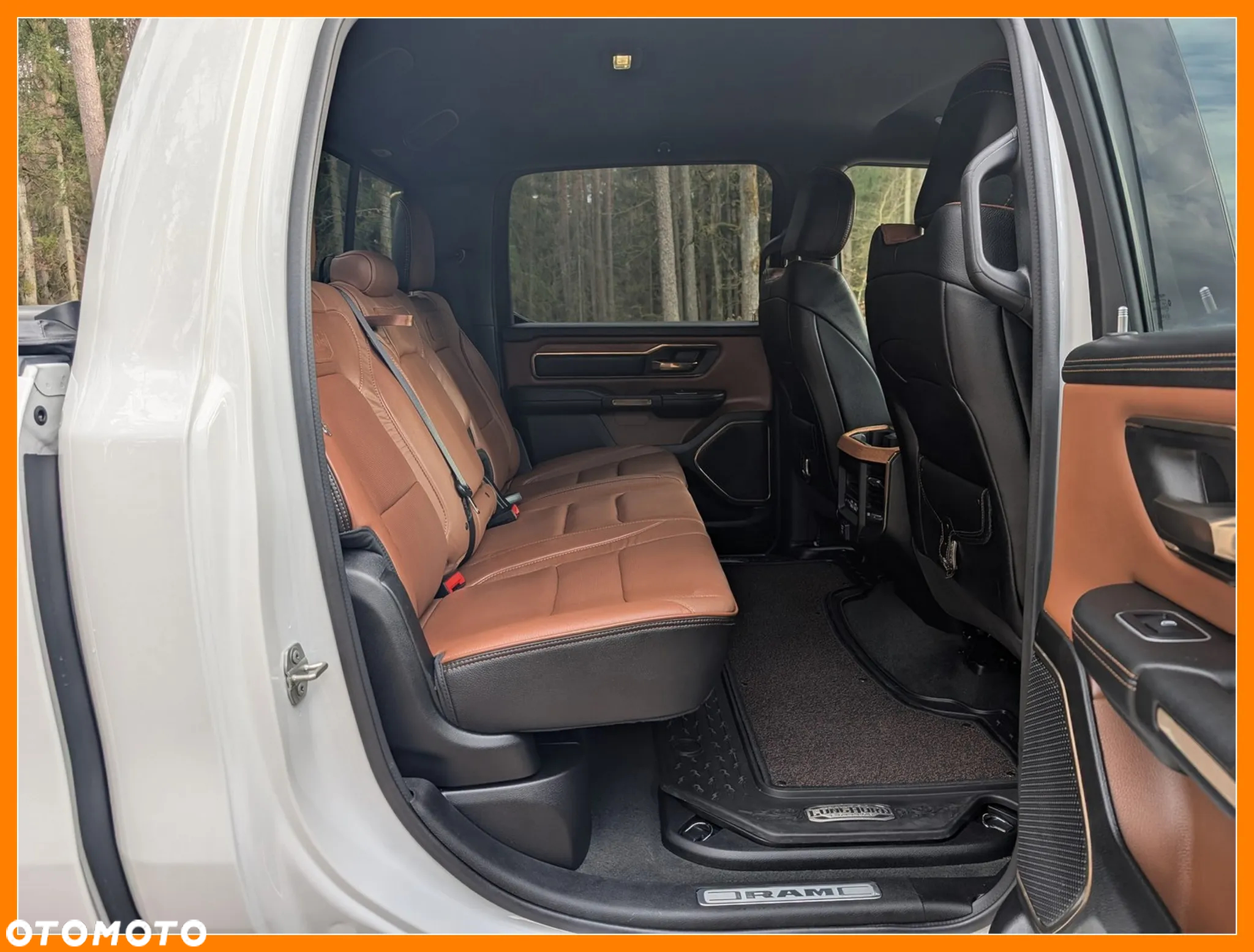 RAM 1500 Crew Cab Longhorn - 16