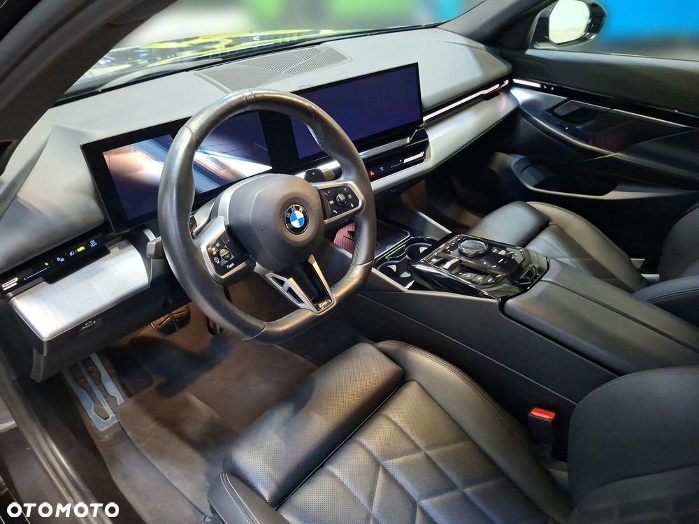 BMW Seria 5 - 10
