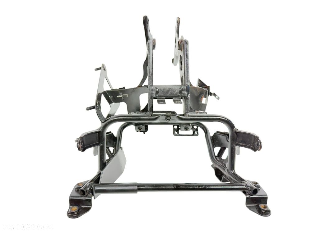 Stelaż przód   Kymco AK 550  16-21R - 4