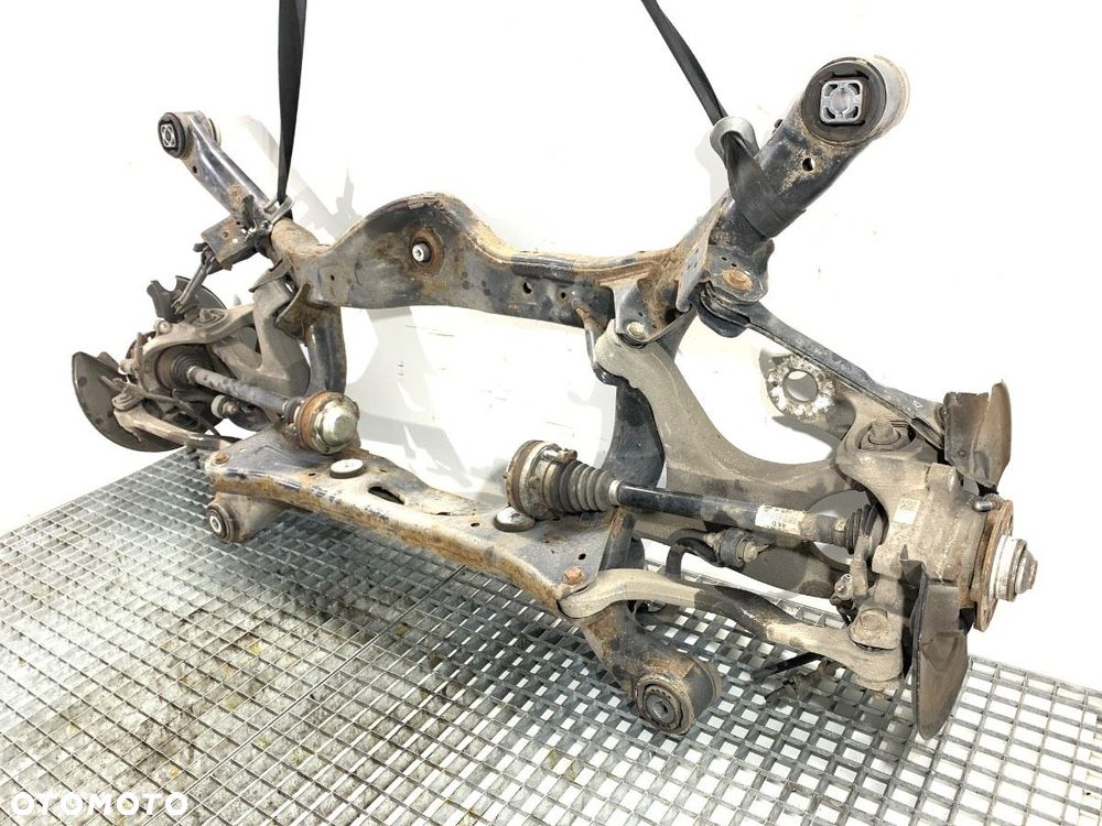 BELKA TYŁ  AUDI A7 Sportback (4GA, 4GF) 2010 - 2018 RS7 quattro 412 kW [560 KM] benzyna 2013 - 2018 - 4