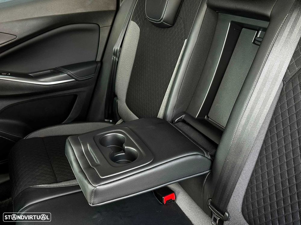 Opel Grandland X 1.2 T Innovation AT - 19
