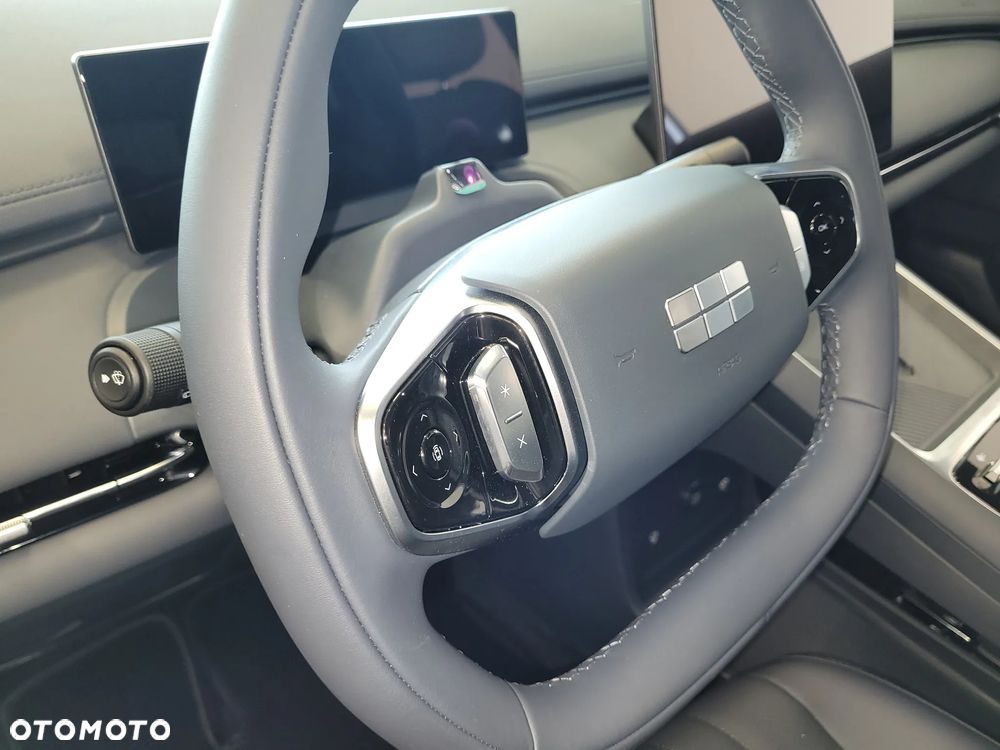 Geely Starray EM-i 1.5 PHEV Pro - 6