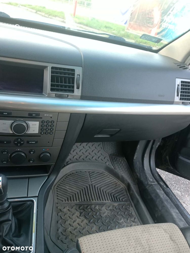 Opel Vectra 1.9 CDTI - 9