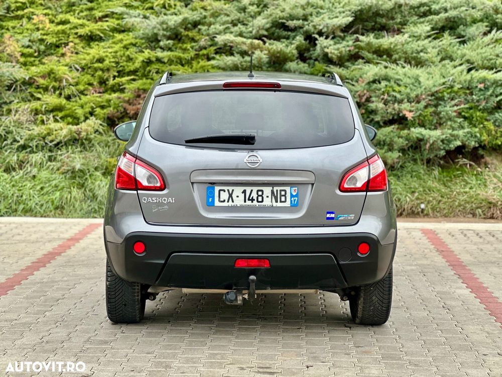 Nissan Qashqai - 4