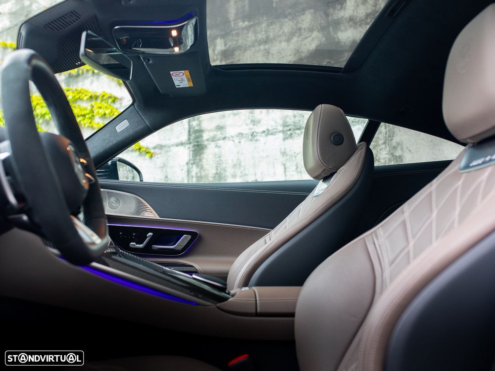 Mercedes-Benz AMG GT 63 4MATIC+ - 34