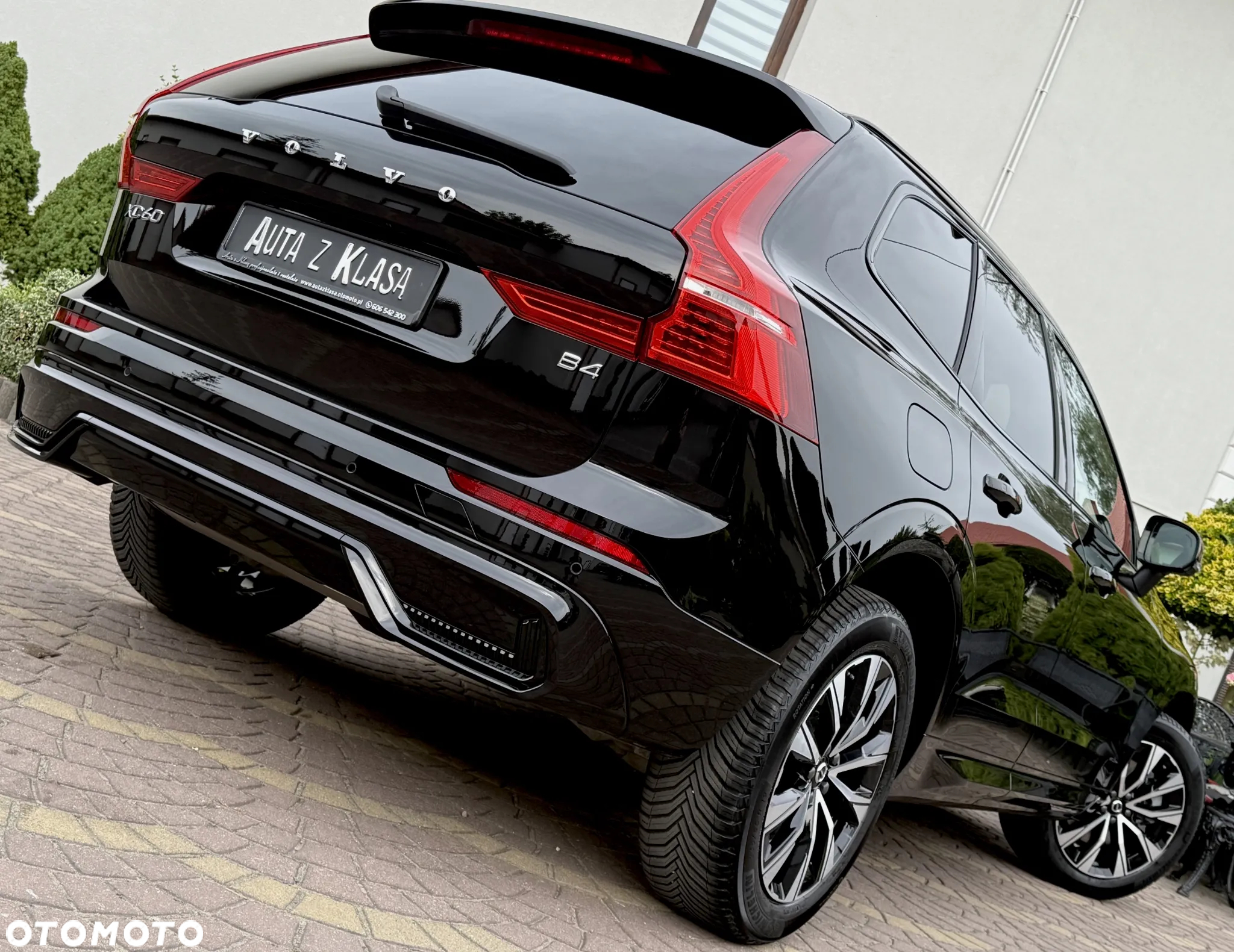 Volvo XC 60 B4 D Geartronic RDesign - 5