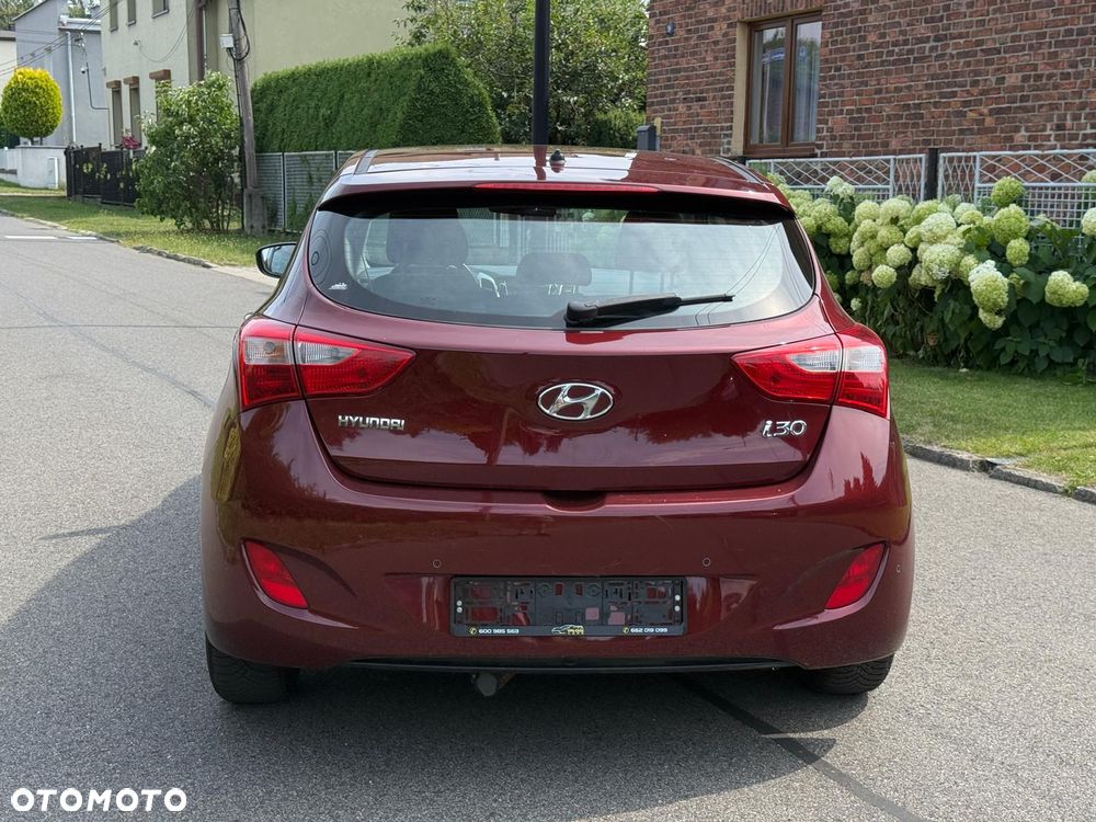 Hyundai i30 blue 1.6 CRDi Style - 7