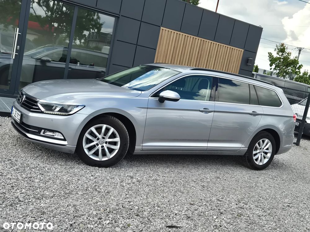 Volkswagen Passat - 5