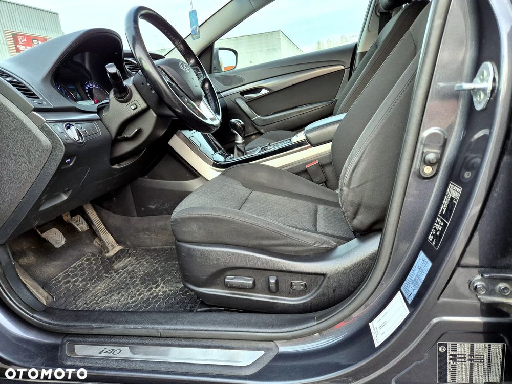 Hyundai i40 1.7 CRDi Comfort + - 27
