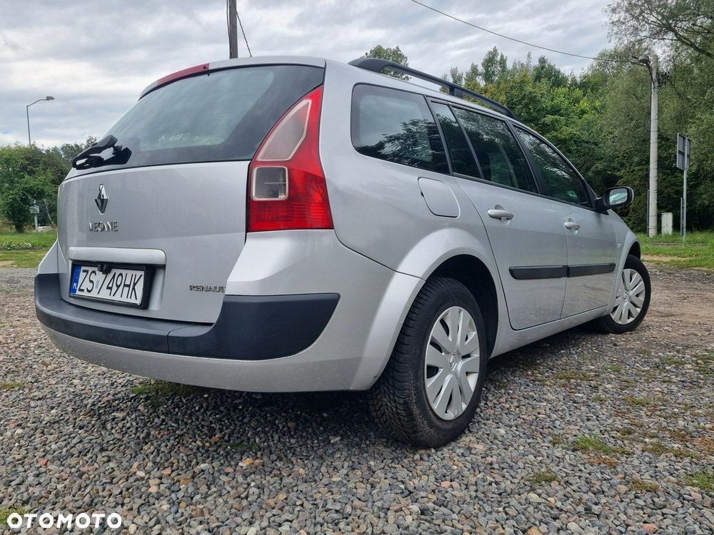 Renault Megane 1.5 dCi Grandtour Authentique - 10