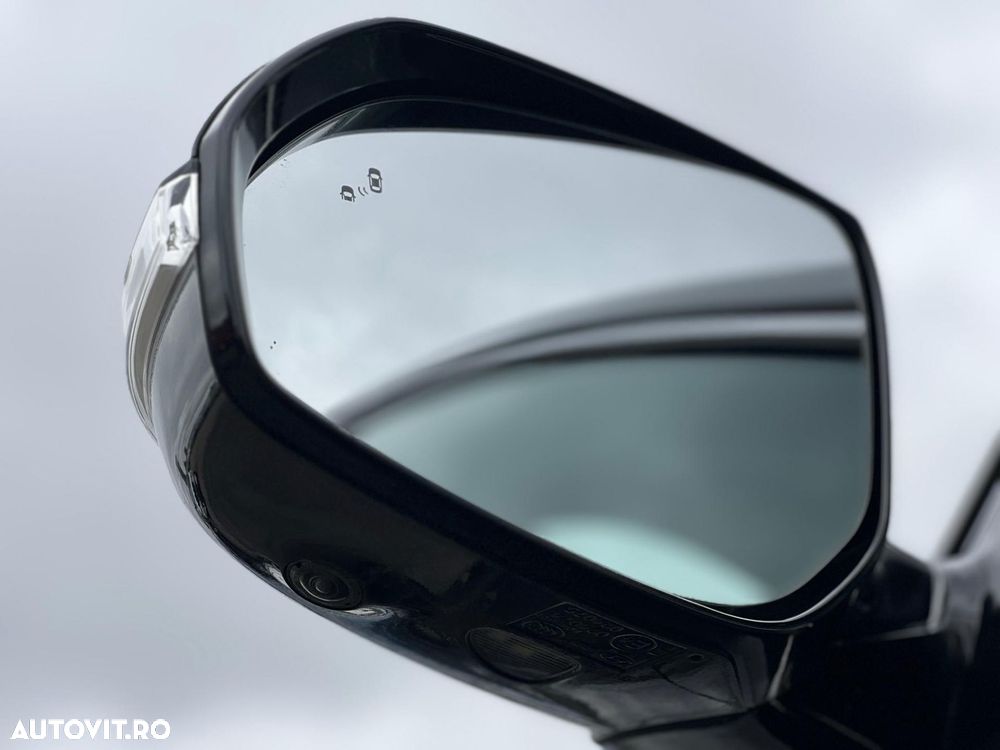 Hyundai Santa Fe 2.2 CRDi 4WD 8AT Luxury - 25