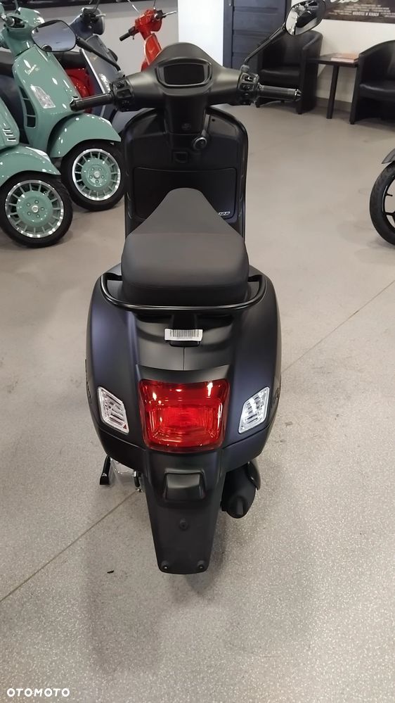 Vespa GTS - 4