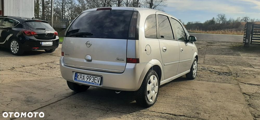 Opel Meriva - 14