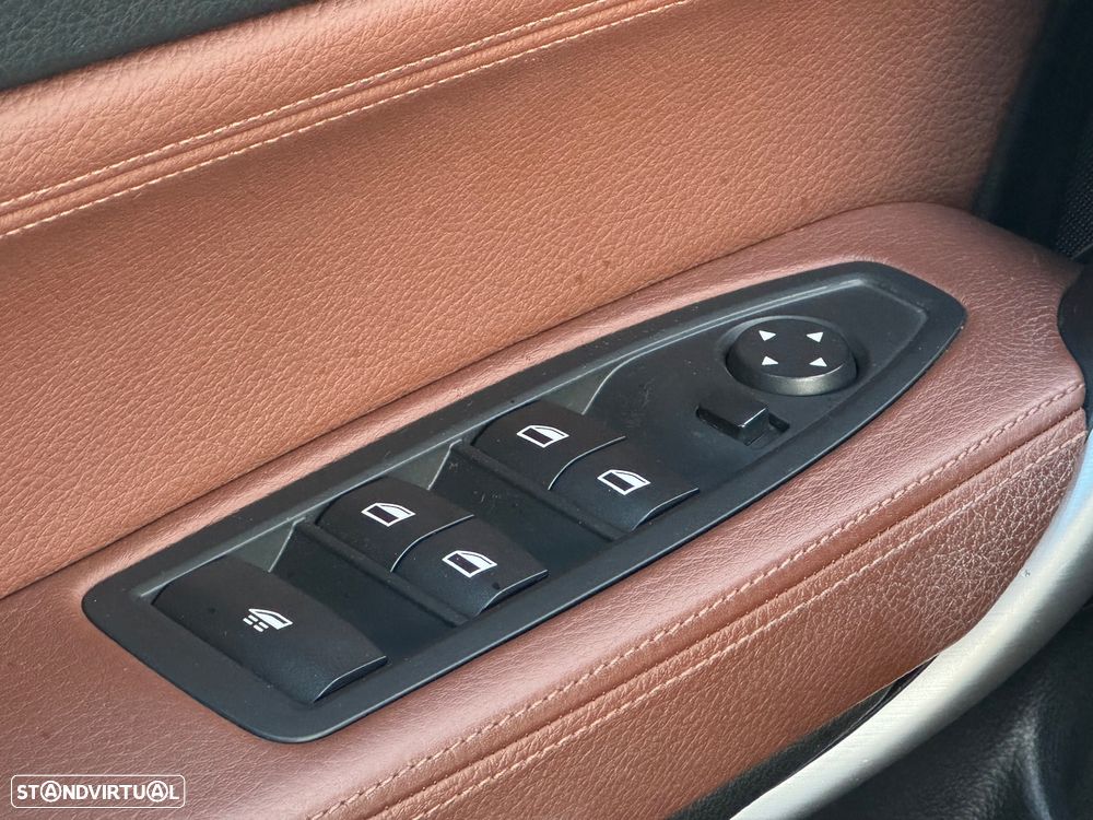 BMW 220 d Cabrio Line Luxury Auto - 37