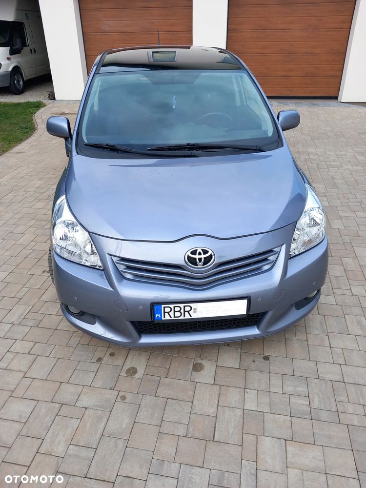 Toyota Verso 2.0 D-4D - 5