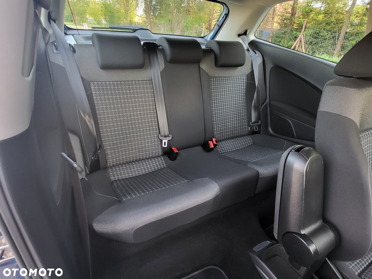 Volkswagen Polo - 23