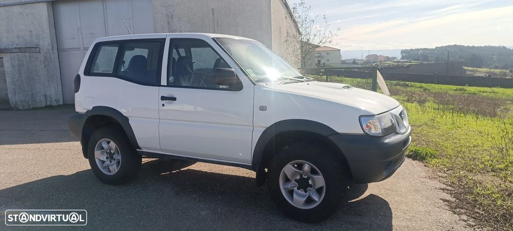 Nissan Terrano II 2.7 TD - 1