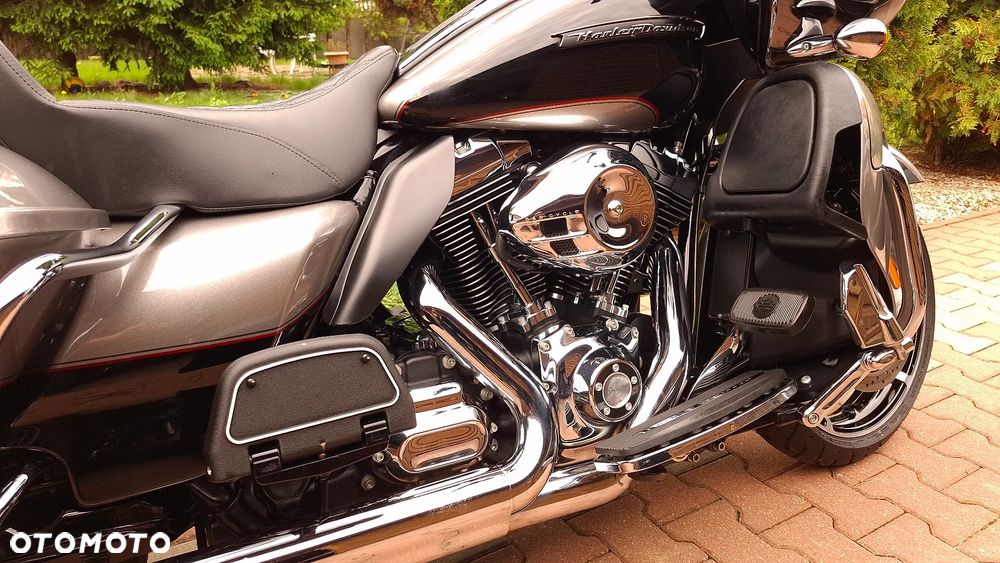 Harley-Davidson Touring Road Glide - 13
