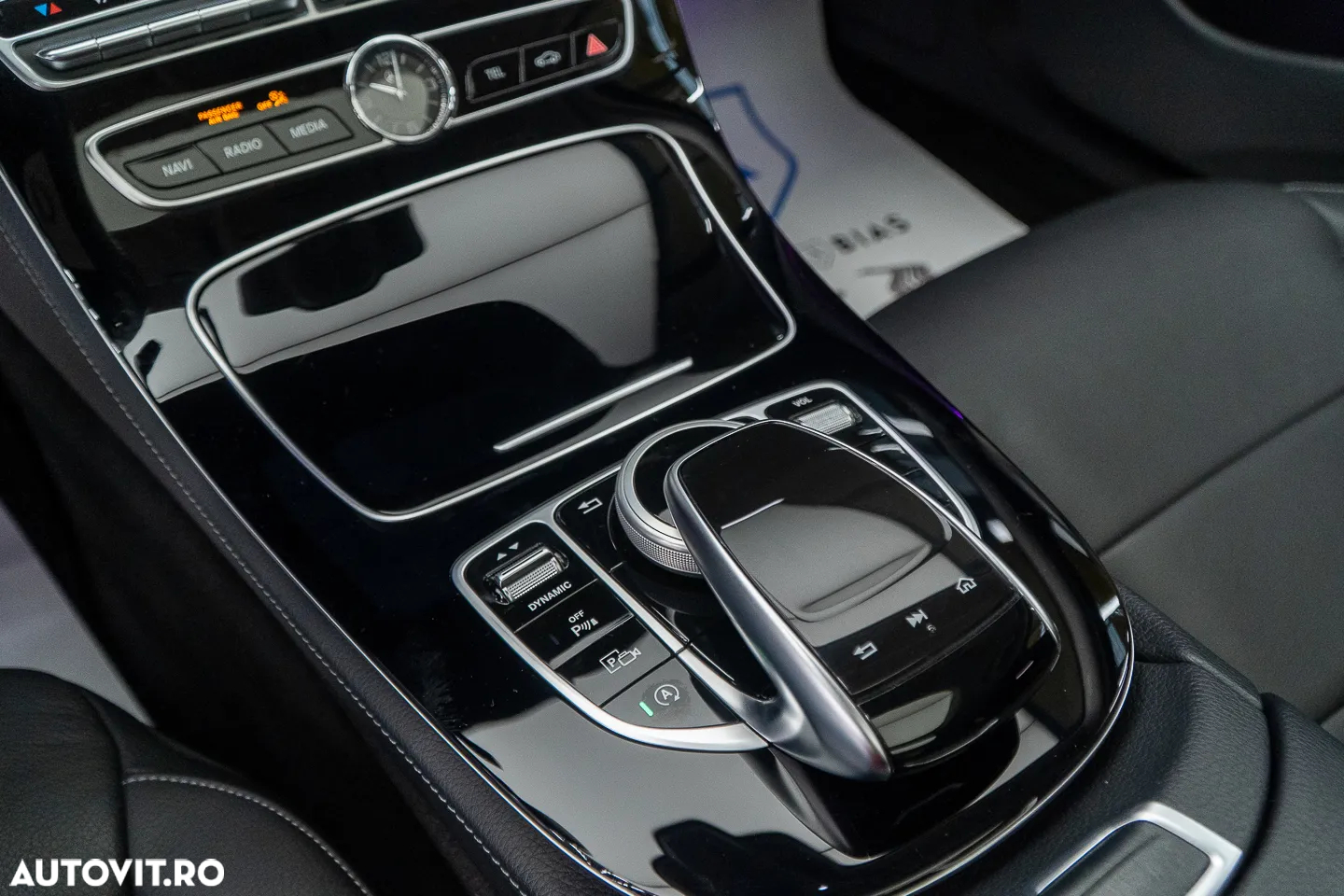 Mercedes-Benz E 220 d 9G-TRONIC Avantgarde - 24