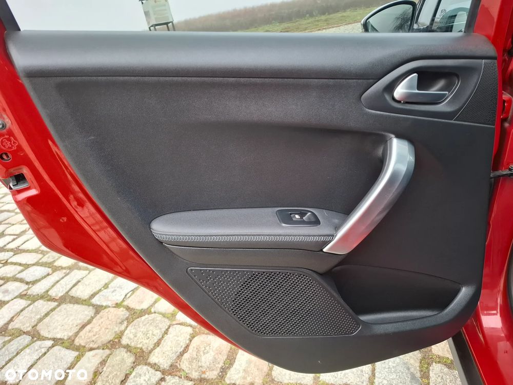 Peugeot 2008 1.5 BlueHDi Crossway - 19