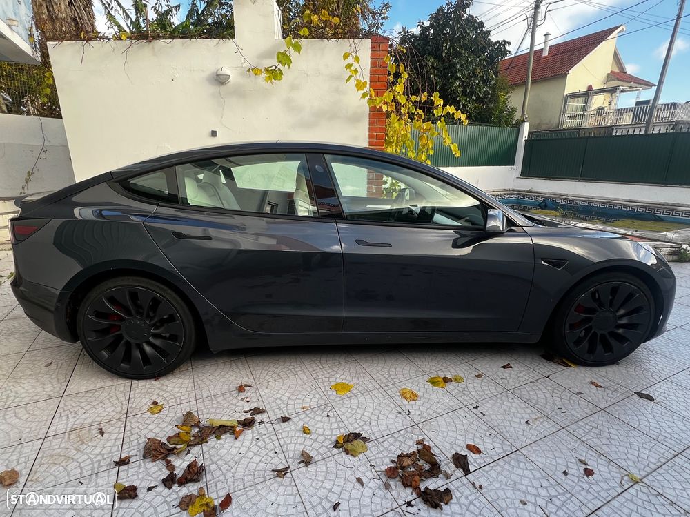 Tesla Model 3 Performance Dual Motor AWD - 11