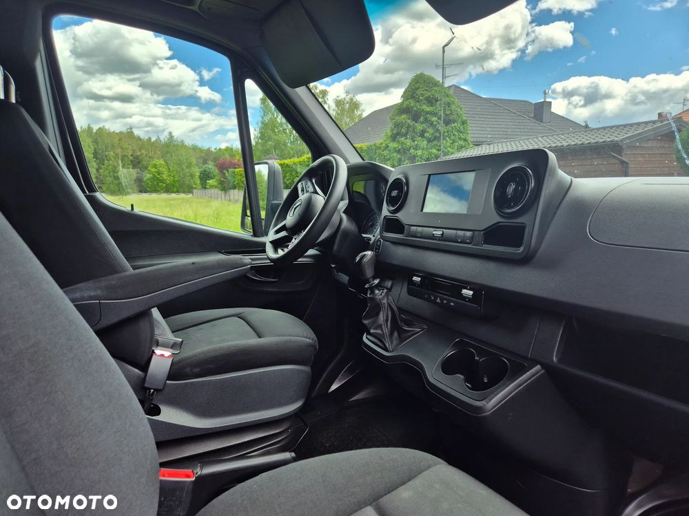 Mercedes-Benz Mercedes-Benz Sprinter 317 Salon Polska Gwarancja 03.2027 Winda Firanka - 10