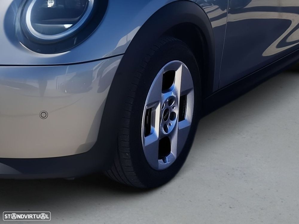 MINI 3 Portas Cooper C Classic M - 4