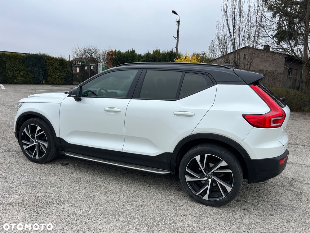 Volvo XC 40 D3 R-Design - 4