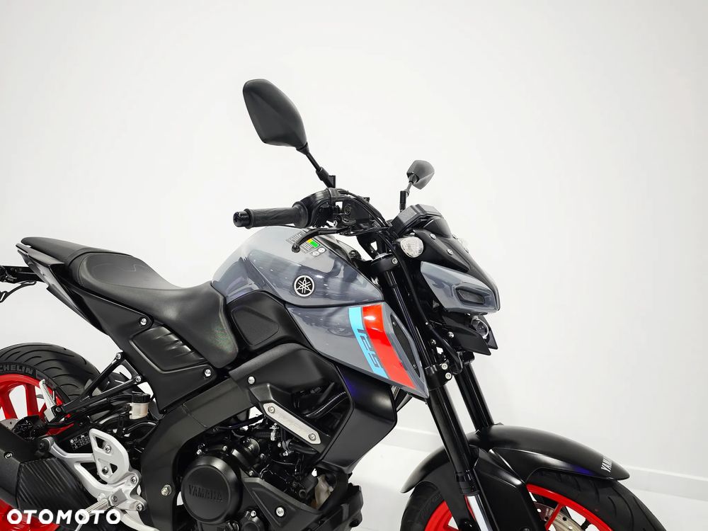 Yamaha MT - 7