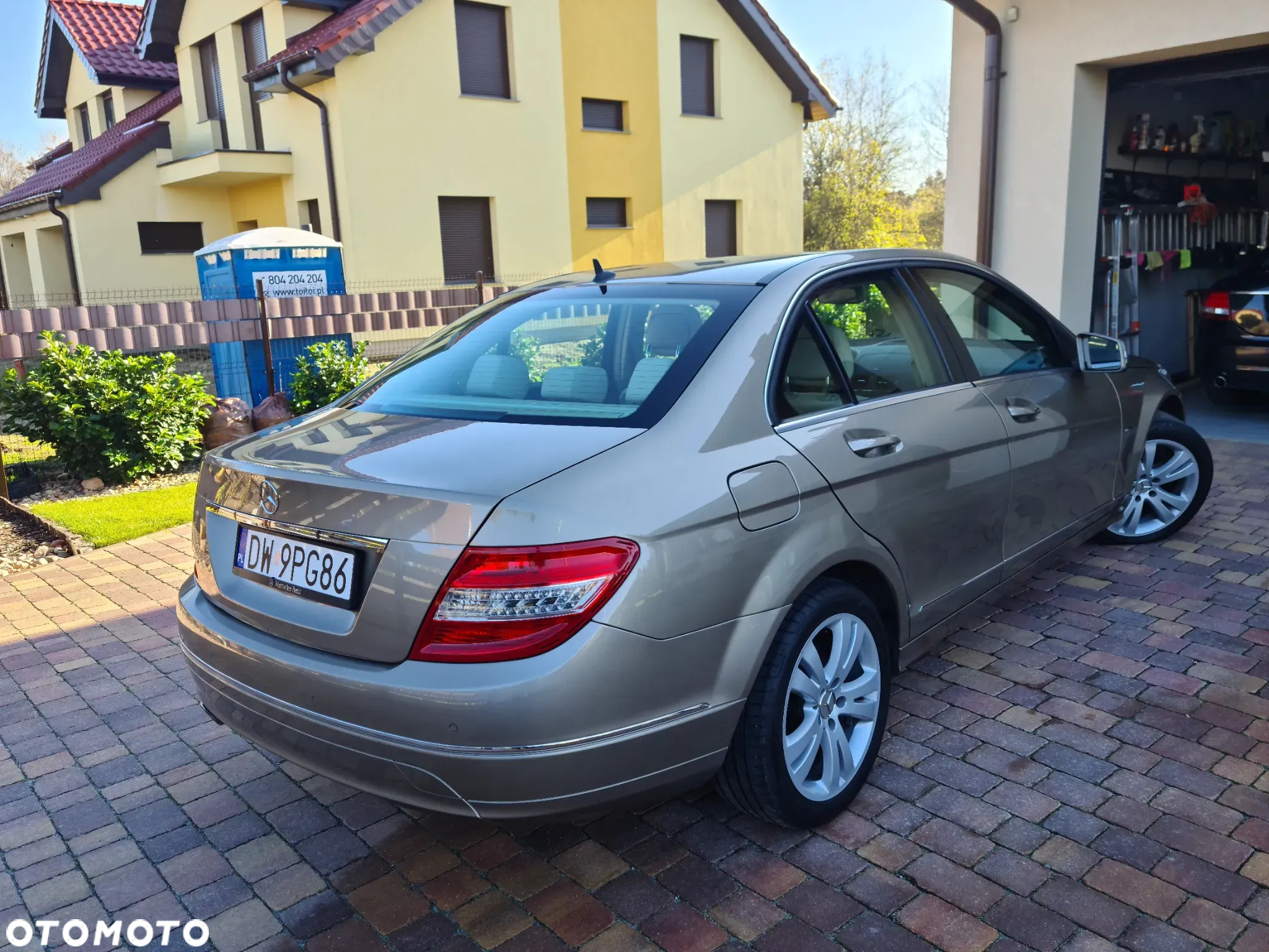 Mercedes-Benz Klasa C 200 (BlueEFFICIENCY) Elegance - 6