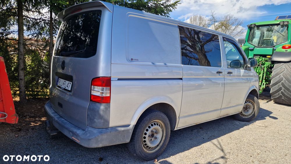 Volkswagen T5 - 3