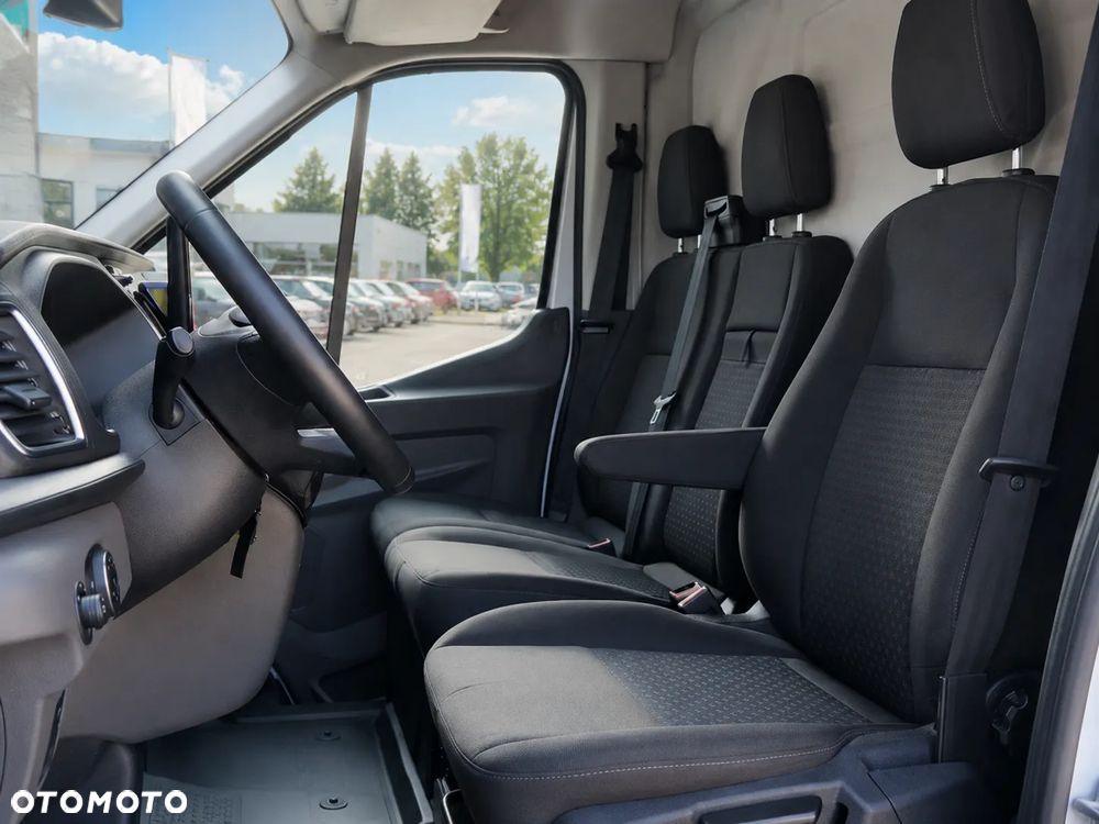 Ford Transit - 4