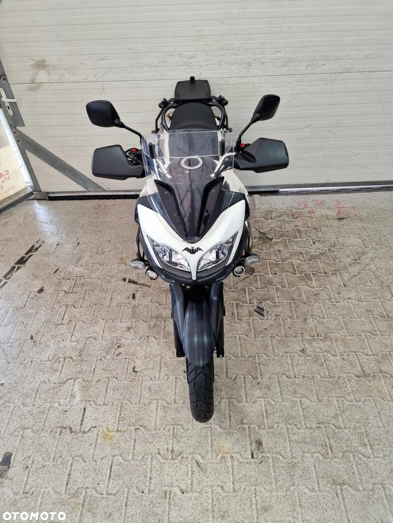 Suzuki DL - 17