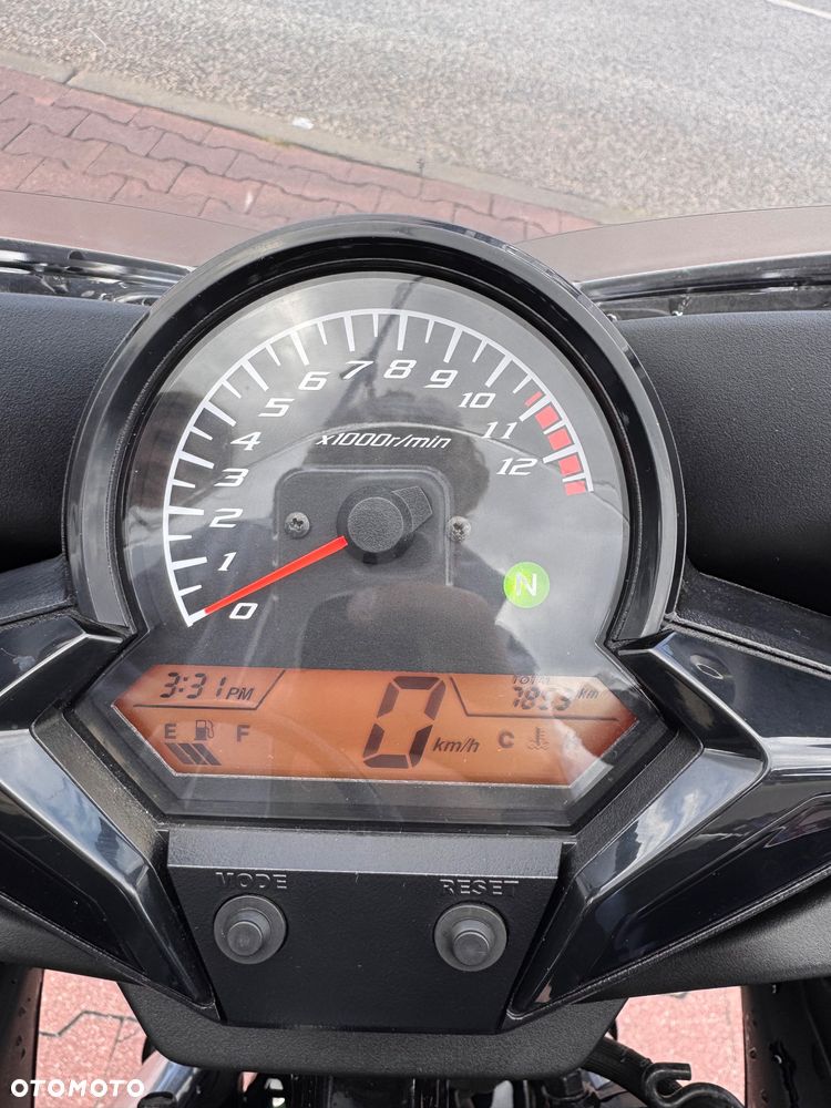 Honda CBR - 16
