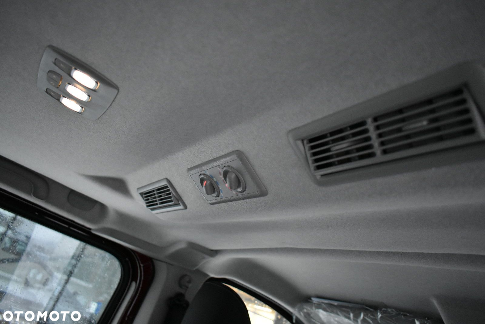 Renault Trafic - 16