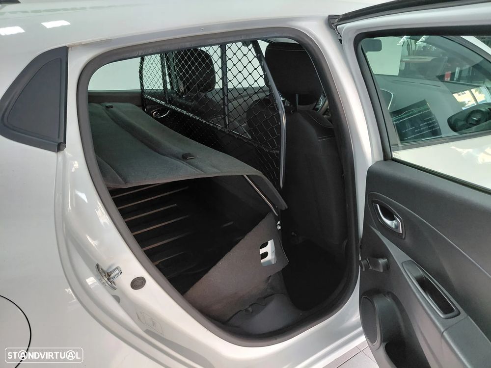 Renault Clio 1.5 DCi Van Iva Dedutível - 25