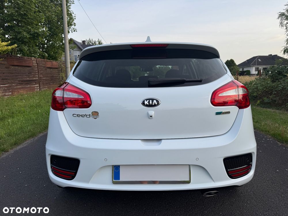 Kia Ceed 1.4 CVVT ISG Dream Team Edition - 5