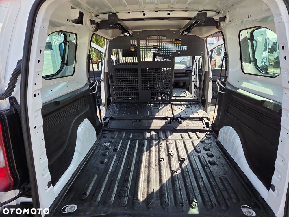 Opel Combo XL 1.5 CDTI Edition S&S - 24