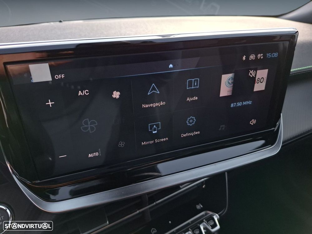 Peugeot e-2008 54 kWh GT - 21