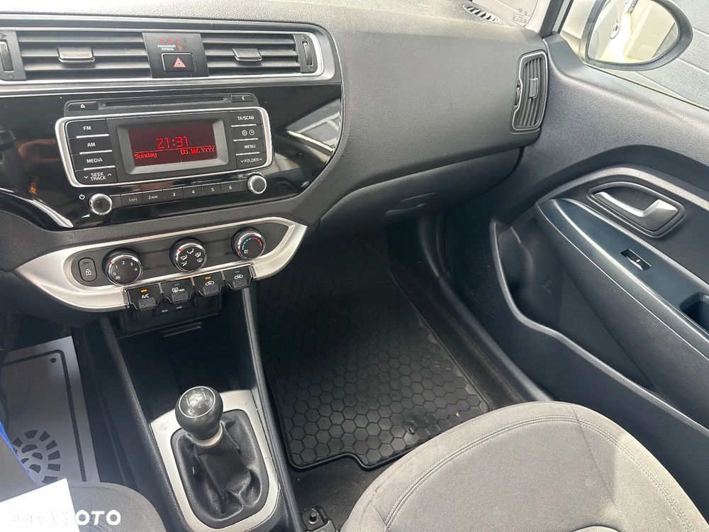 Kia Rio 1.2 M - 20