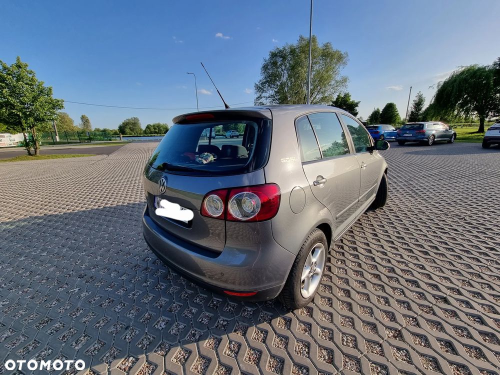 Volkswagen Golf - 3