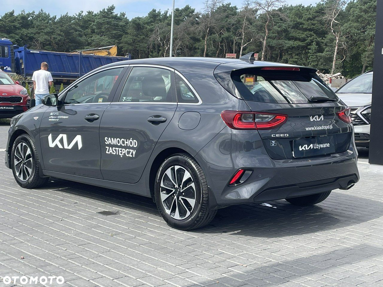 Kia Ceed - 3
