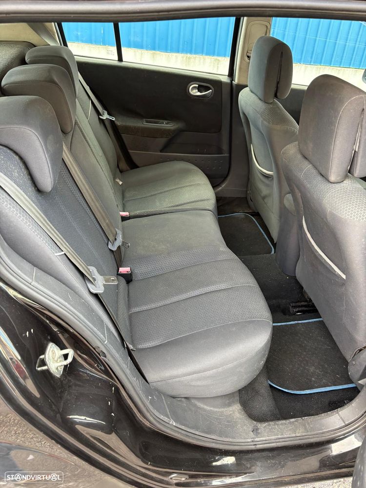 Renault Mégane 1.5 dCi Pack - 6