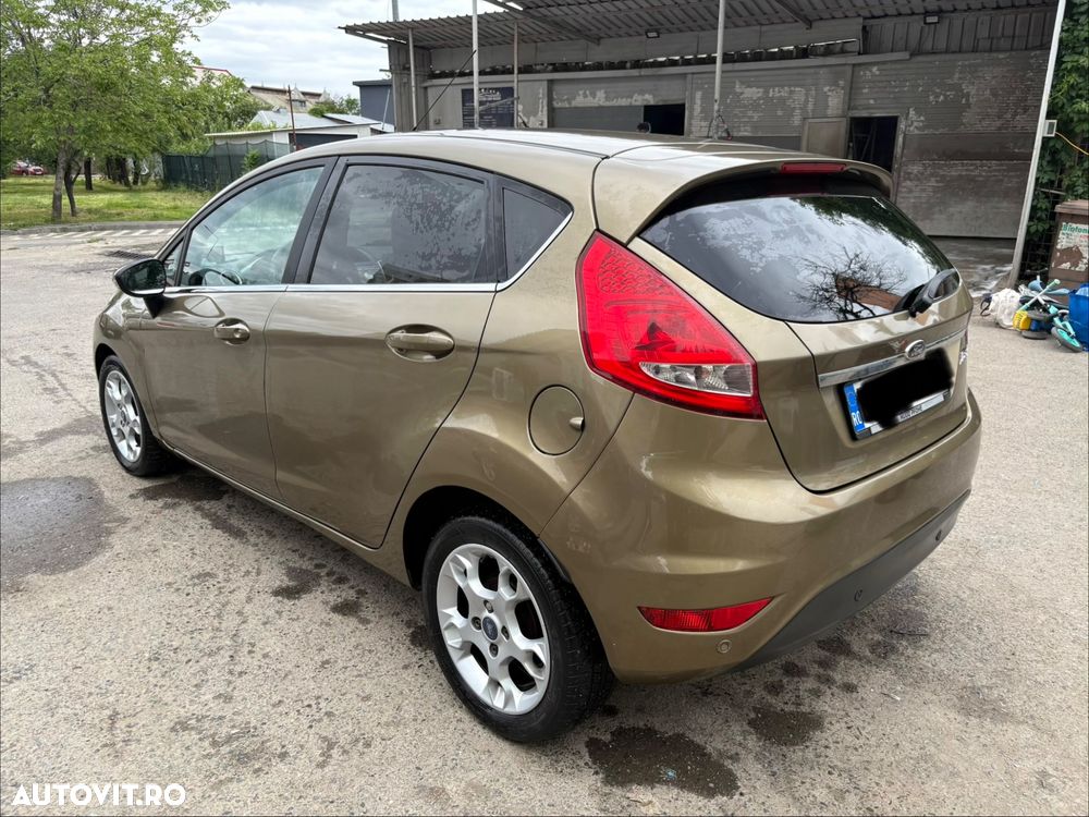 Ford Fiesta 1.4 Autom. Titanium - 6