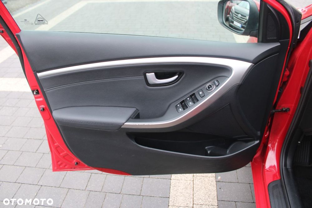 Hyundai i30 - 18
