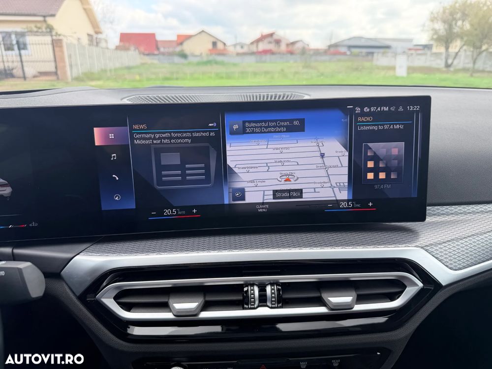 BMW Seria 3 330i xDrive Aut. - 29